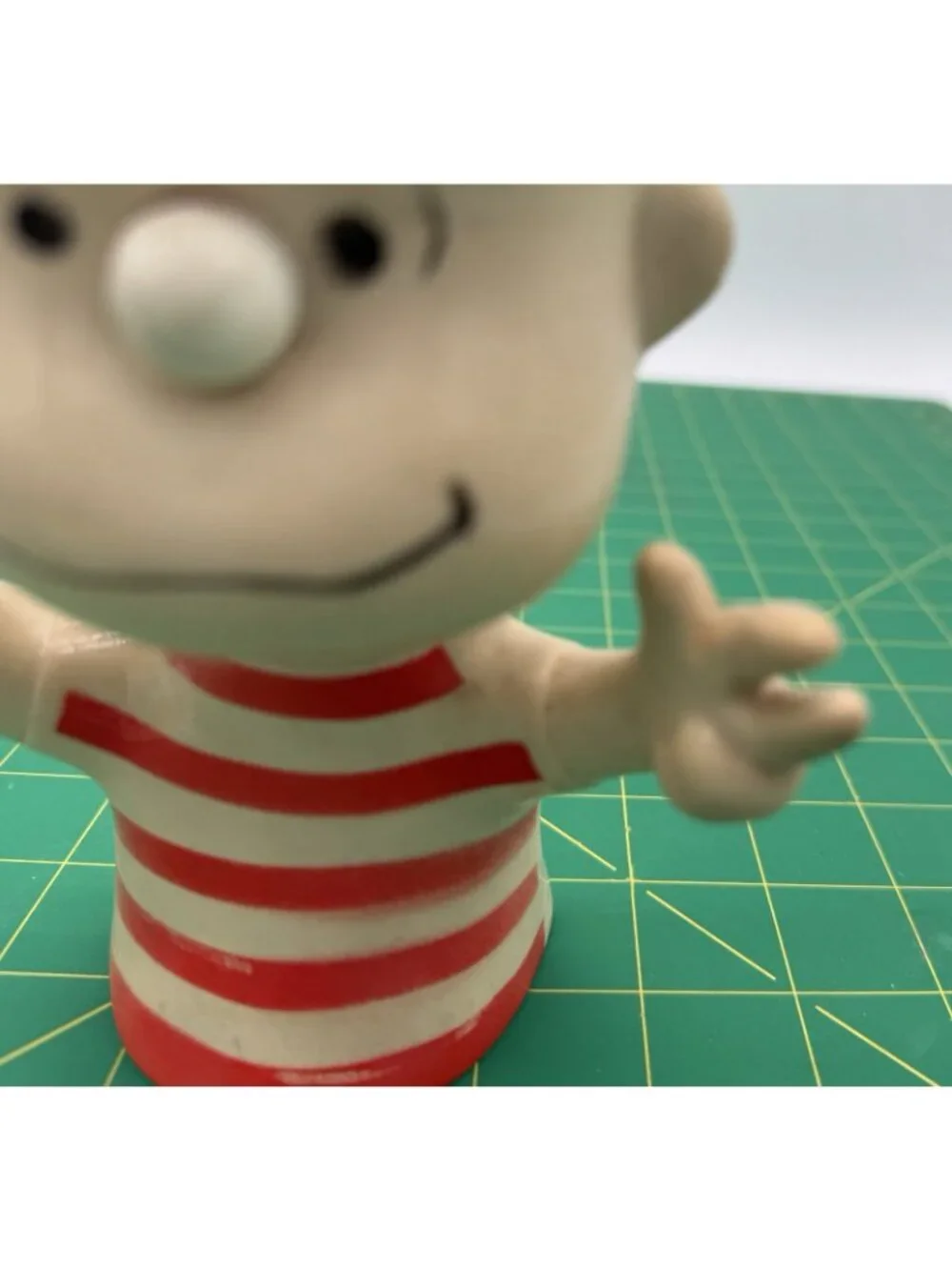 1952 Vintage Avon Peanuts Linus Squeeze Bath Rubber Toy Collectible